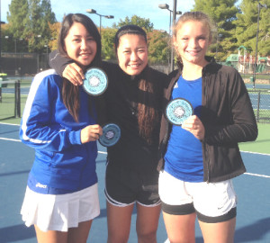 SAMANTHA BEYER (left) and Michelle Li (center) teamed up to win the SCAC doubles title while sophomore Lily Hayward (right) made it all the way to the singles finals.