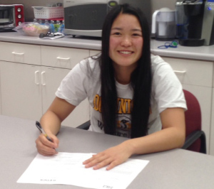 BENICIA SENIOR Michelle Li signed a letter of intent on Thursday to play soccer for Dominican University of California next fall.